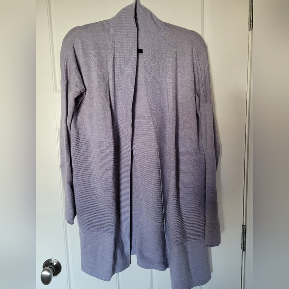 Lululemon Sit in Lotus Wrap - Picture 4 of 5